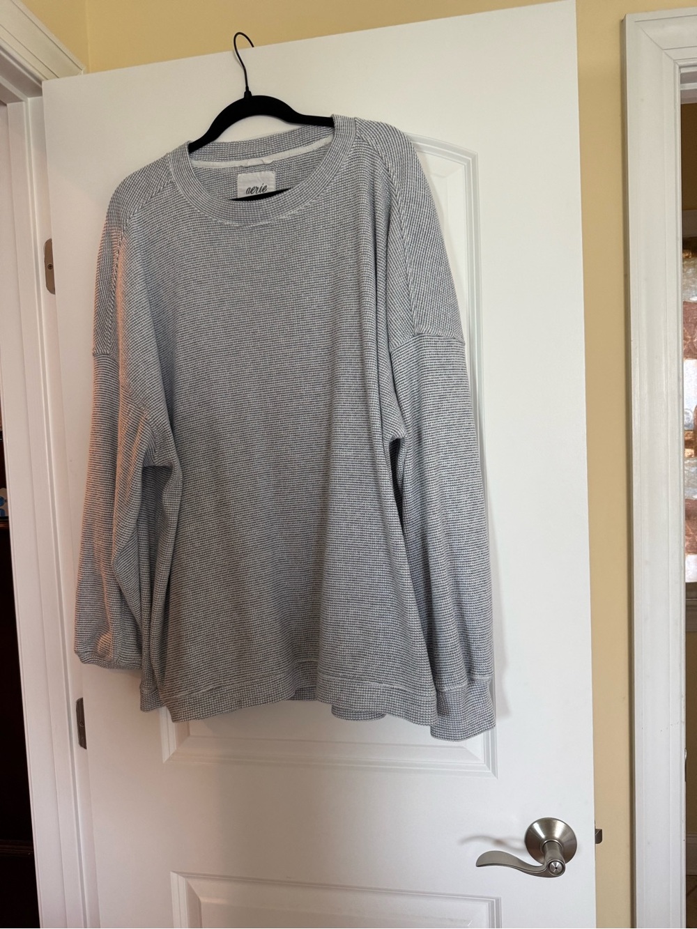 aerie Crewneck Sweater in Light Gray